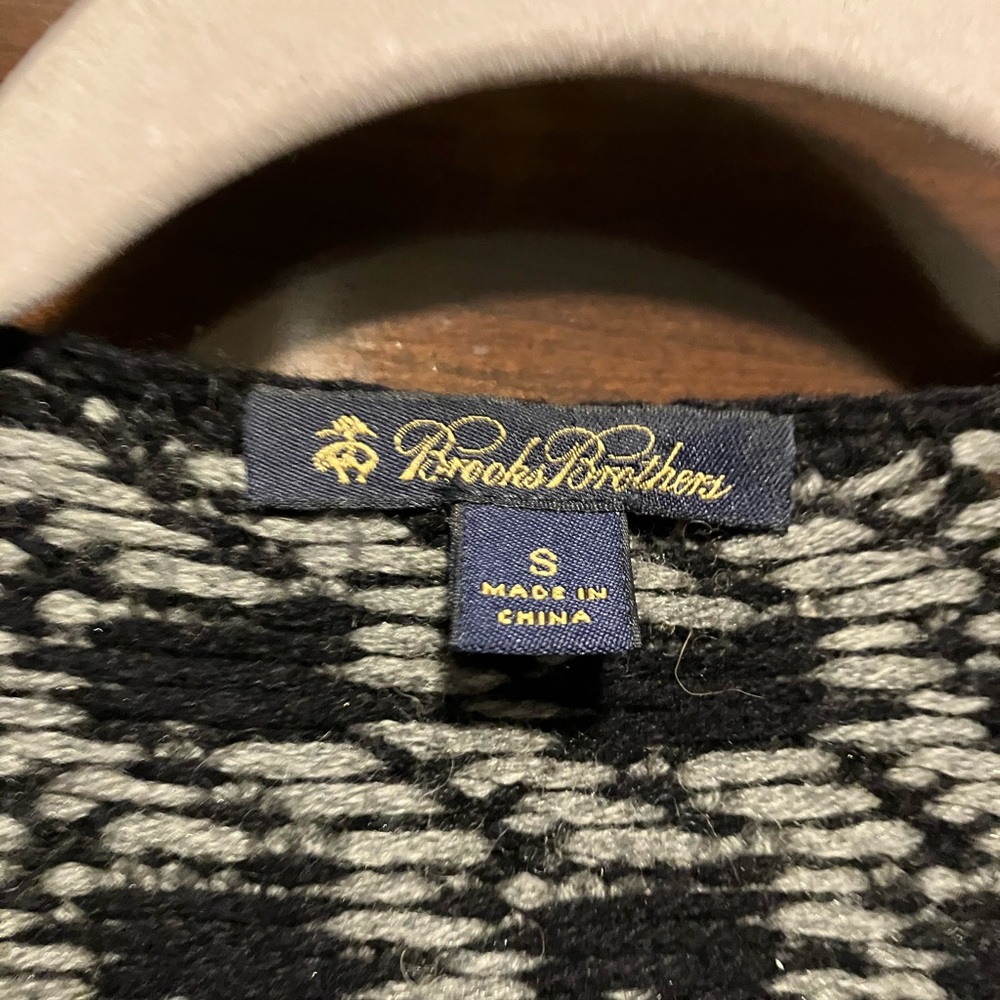 Brooks Brothers Houndstooth Pattern Cardigan Size… - image 3